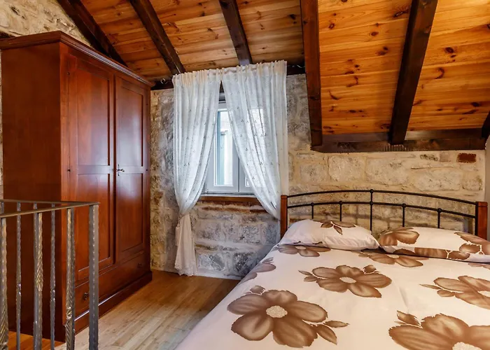 Luxury Apartament Laz